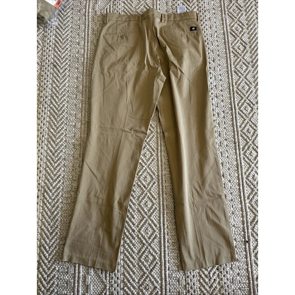 Dockers Men's Smart 360 Tech Slim Fit 38/34 Khaki Stretch Straight Chino Pants